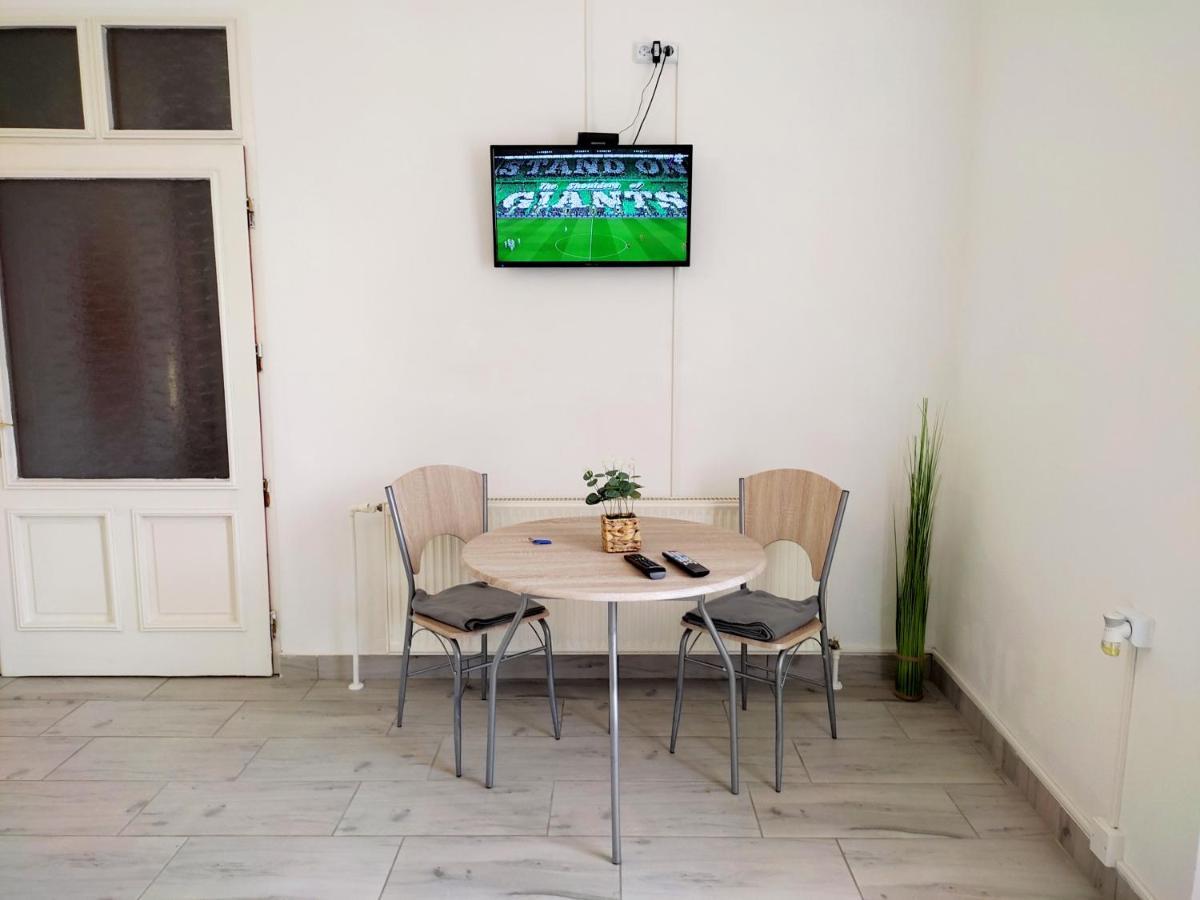 Panorama Apartman Vác エクステリア 写真
